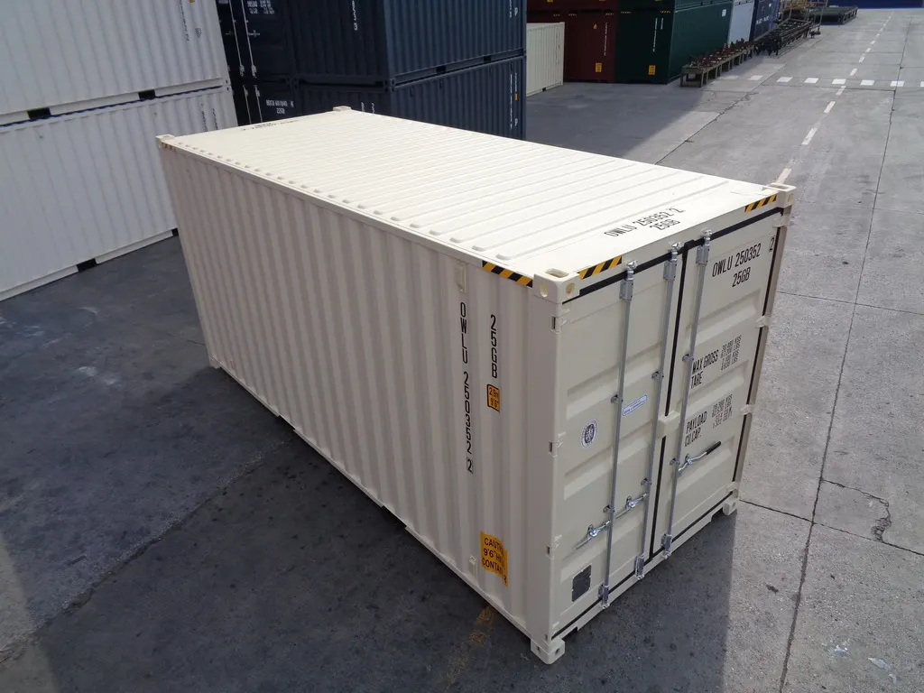 OWLU 20ʹ HC container, left side view