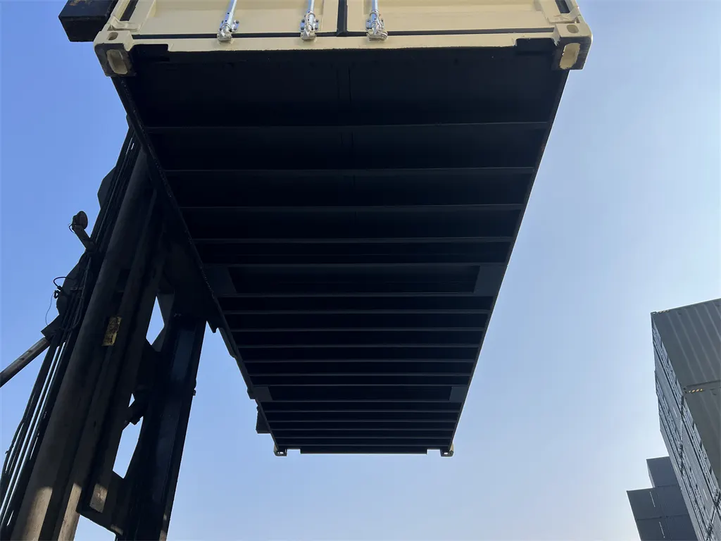 OWLU 20ʹ DD container, base / floor view