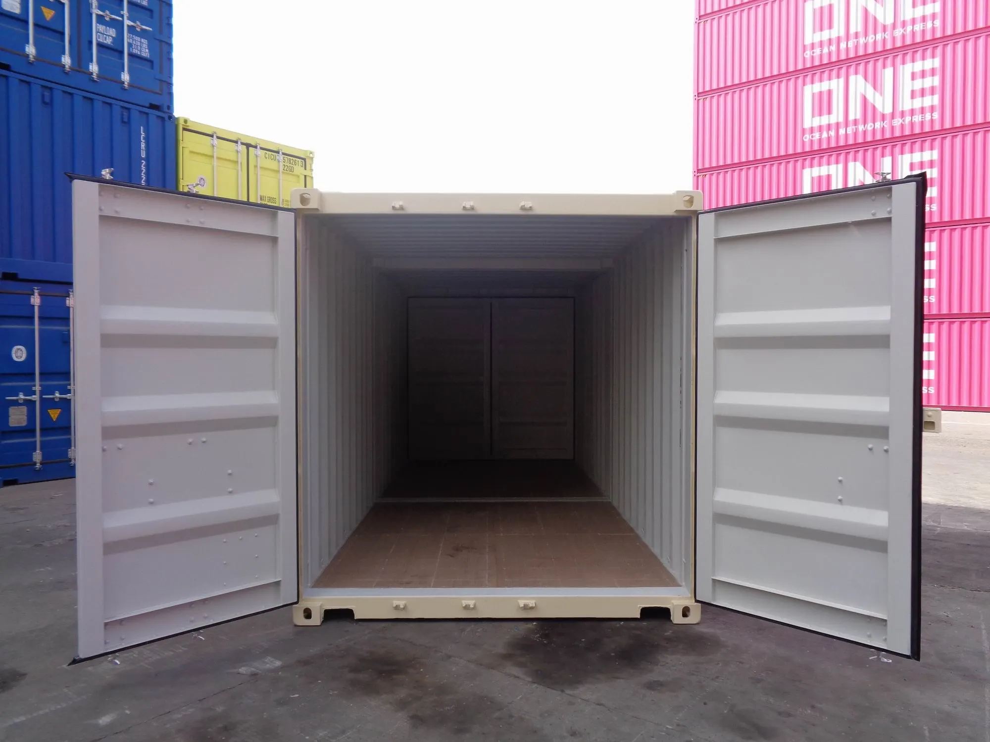 OWLU 20ʹ Duo-Con container