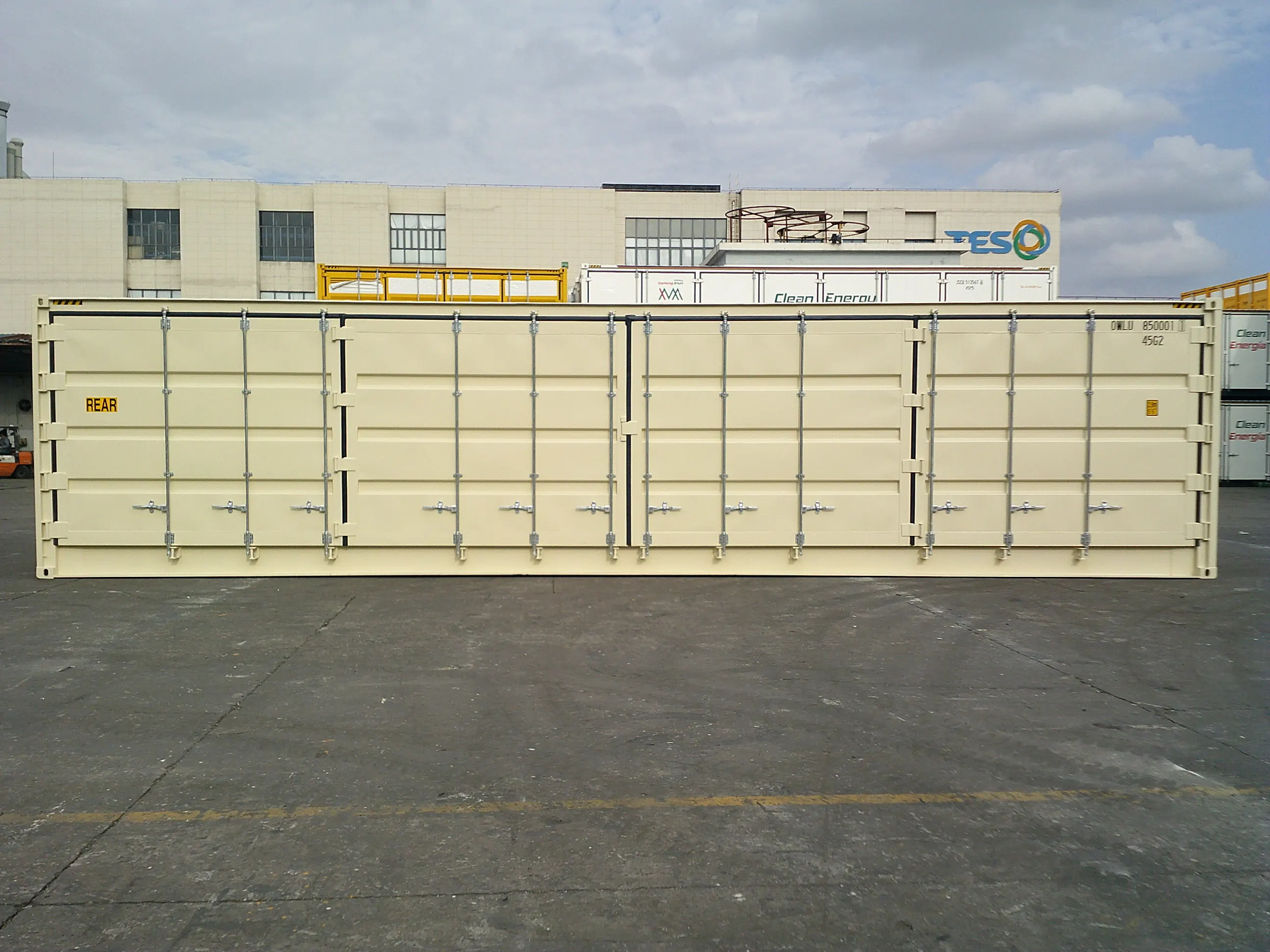 OWLU 40ʹ OS HC container