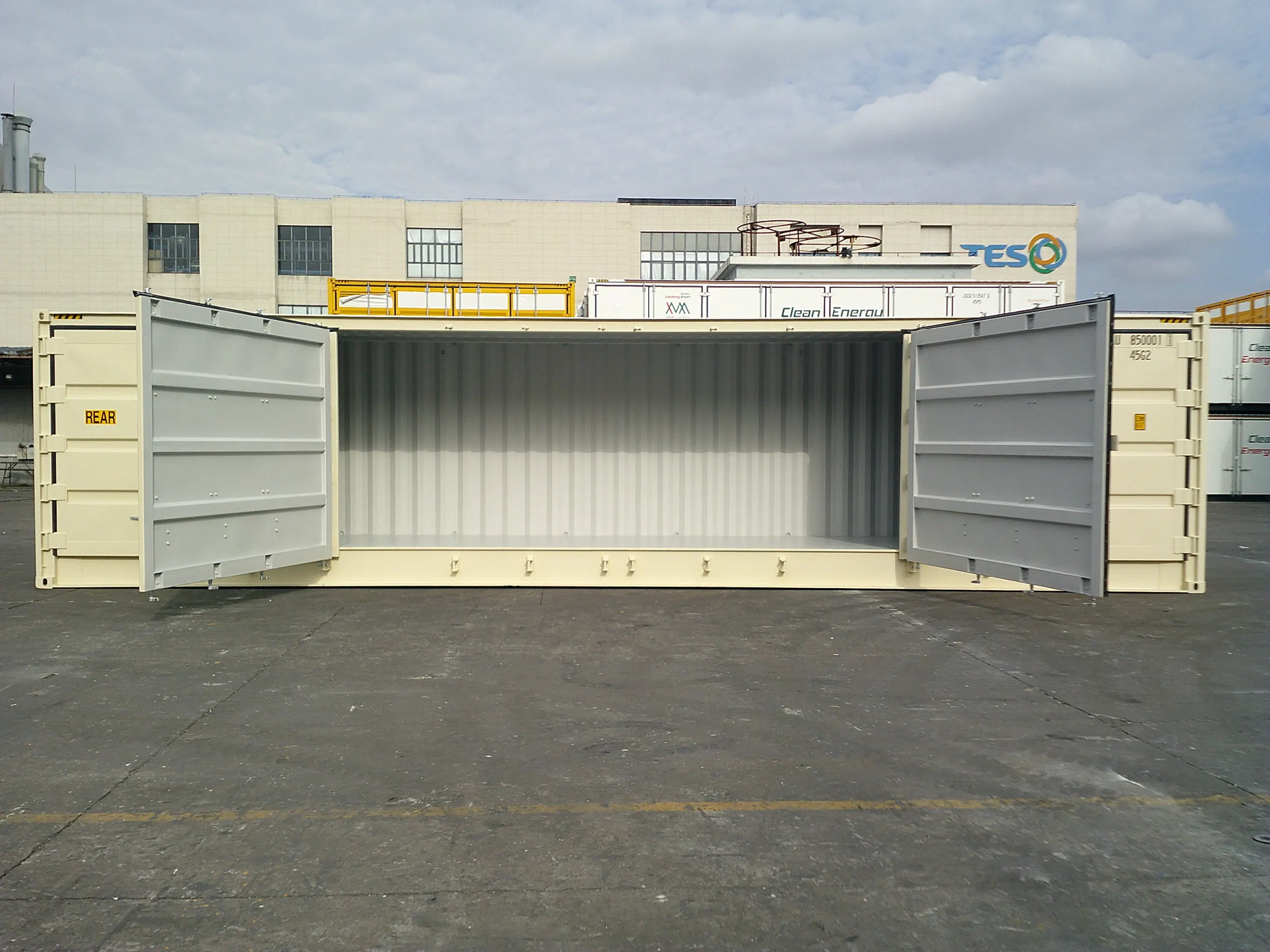 OWLU 40ʹ OS HC container