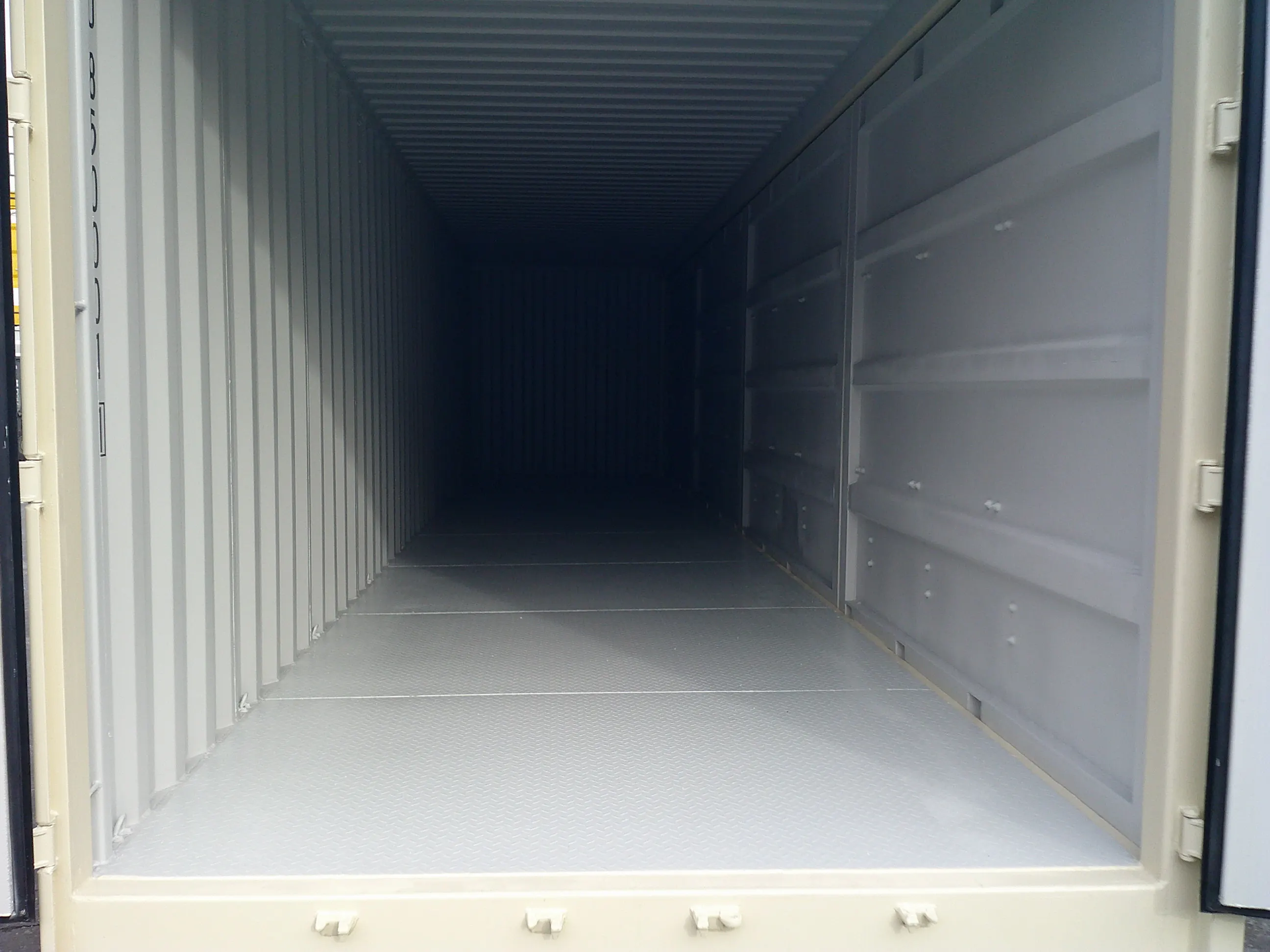 OWLU 40ʹ OS HC container