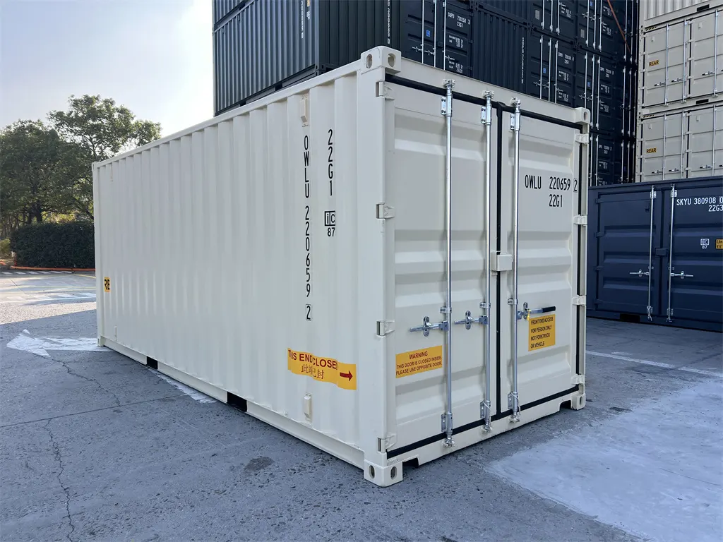 OWLU 20ʹ DD container, front right view