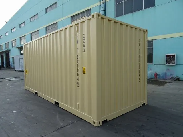 OWLU 20ʹ GP + 4ʹ side door container, front right view