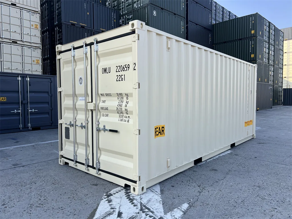 OWLU 20ʹ DD container, rear right view