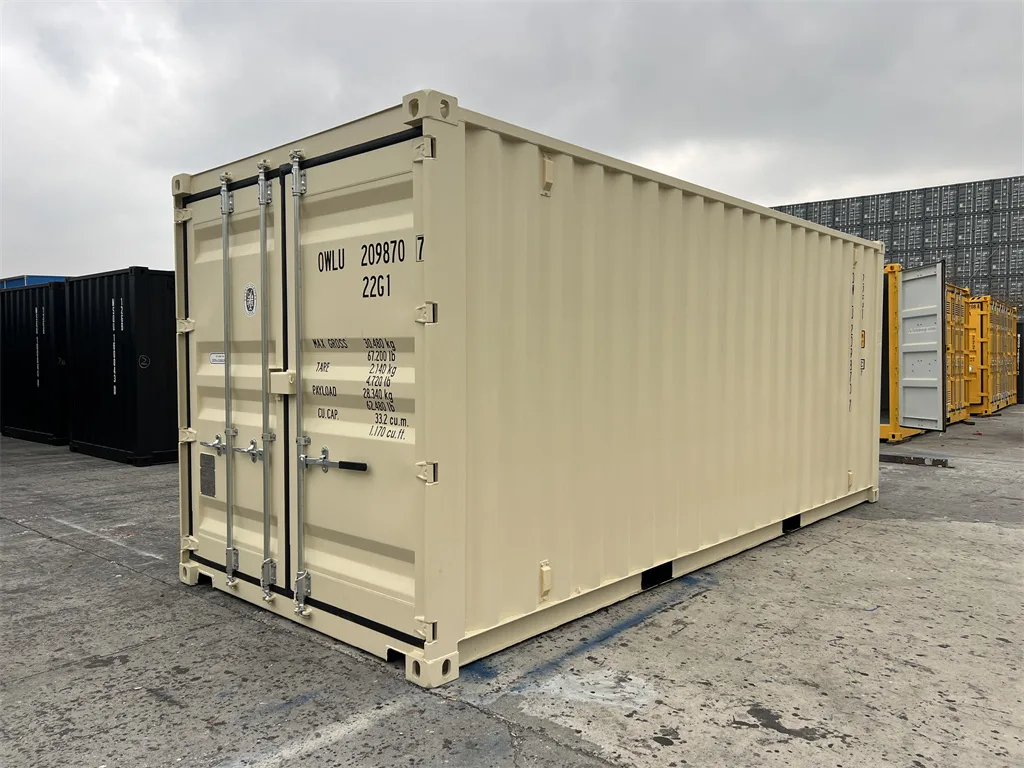 OWLU 20ʹ GP container, rear right view