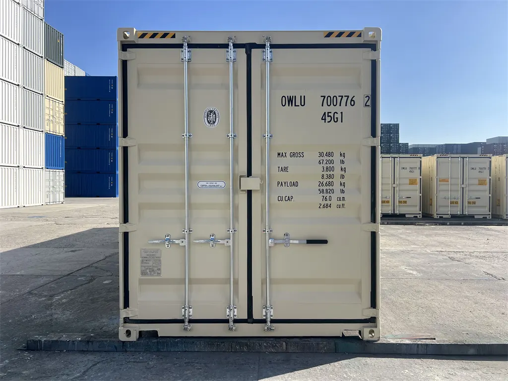 OWLU 40ʹ HC DD container, rear view