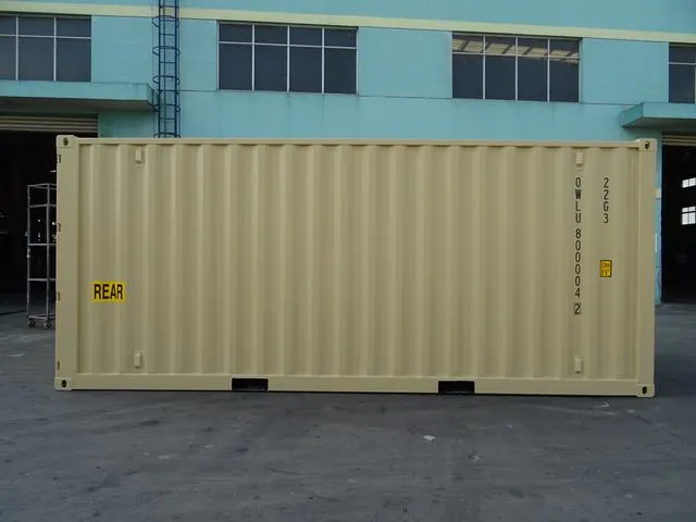 OWLU 20ʹ GP + 4ʹ side door container, right side view
