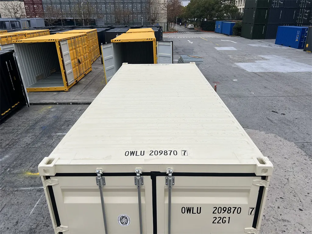 OWLU 20ʹ GP container, roof view