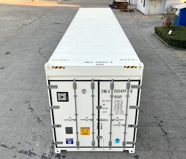 40 ft Custom Insulated Container